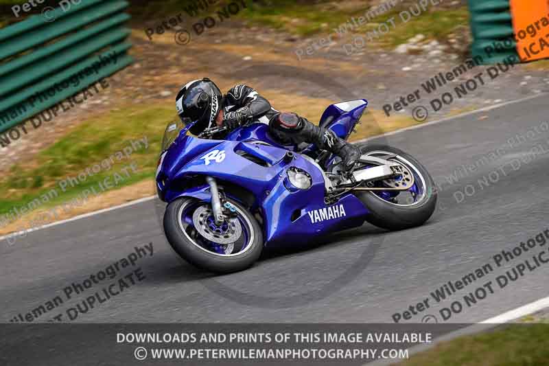 cadwell no limits trackday;cadwell park;cadwell park photographs;cadwell trackday photographs;enduro digital images;event digital images;eventdigitalimages;no limits trackdays;peter wileman photography;racing digital images;trackday digital images;trackday photos
